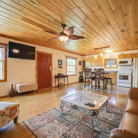 Spacious Smokies Home Near National Park!